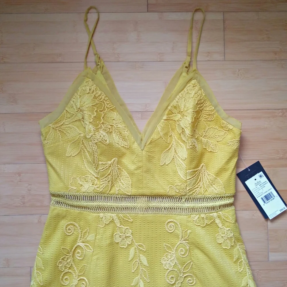 -NWT- Aidan Mattox Tiered Floral Lace Dress 2 - Picture 5 of 16